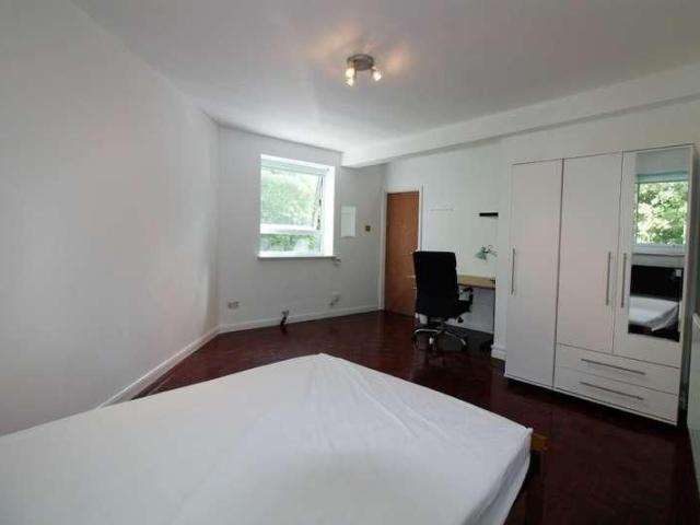 Apartment for rent in Somers Town, Greater London