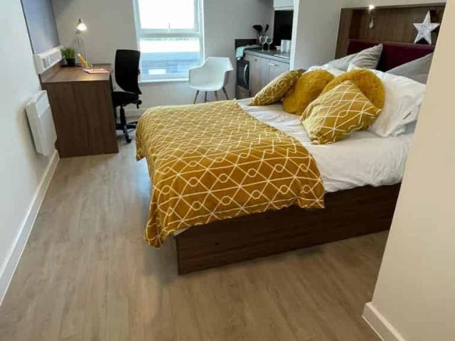 Apartment for rent in Calderstones