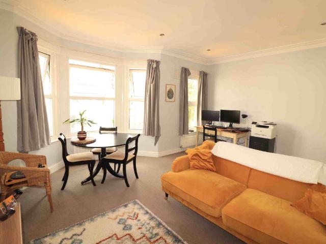 Apartment for rent in Penge, Greater London
