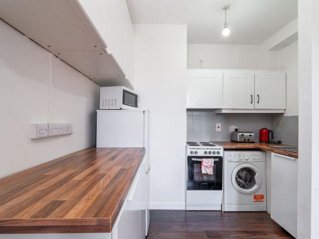 Apartment to rent in Bluebell, North Tipperary