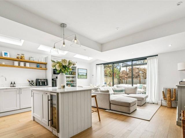 Apartment for rent in London Borough of Wandsworth, Greater London