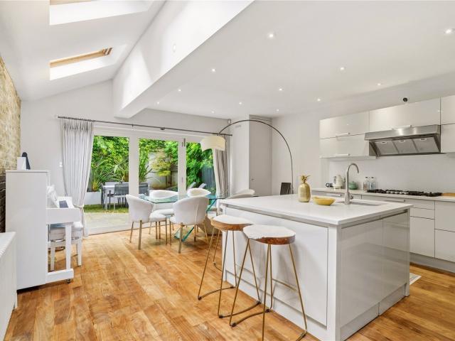 House for rent in Clapham Junction, Greater London
