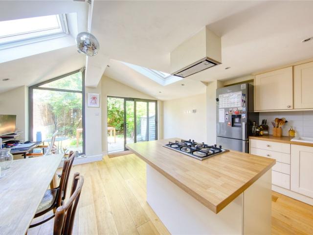House for rent in Clapham Junction, Greater London