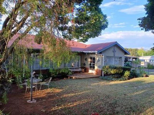 House for rent in Mohlakeng, Gauteng