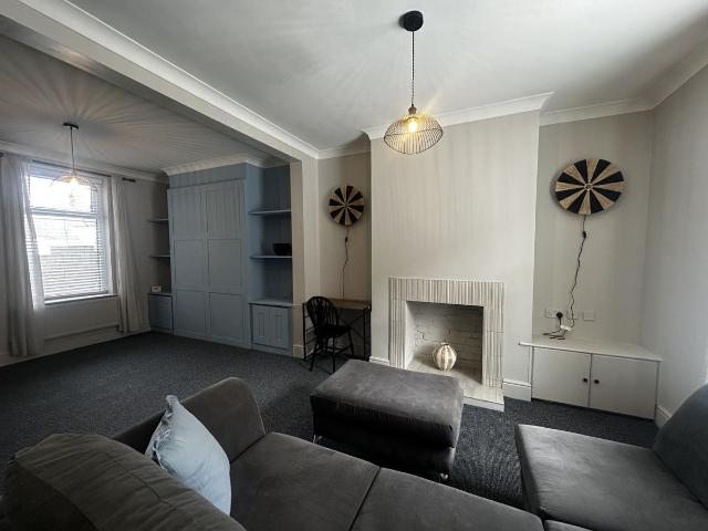 Apartment for rent in Barry Island, Barry