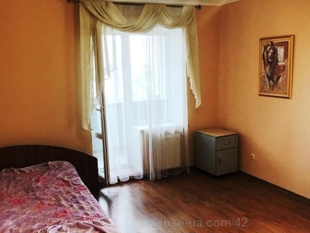 Квартира продажа в Великодолинском, Днепропетровской области