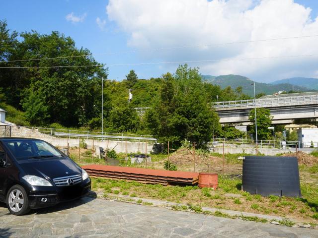 Villa Indipendente in vendita a Loano, Liguria