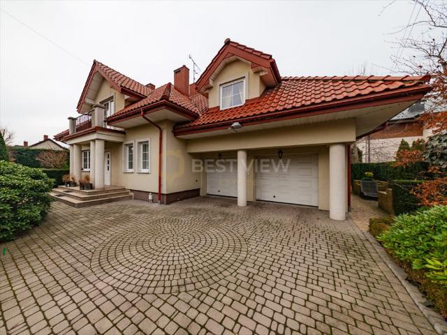 Dom na sprzedaż w Piaseczno, Mazowieckie