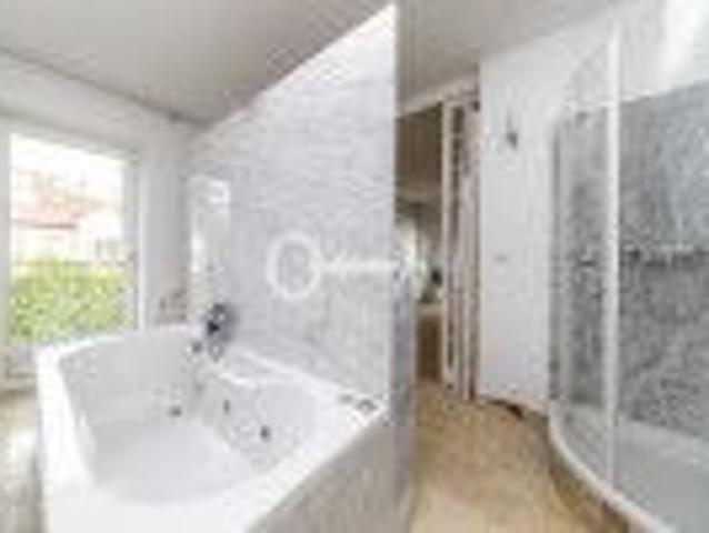 Dom do wynajęcia w Konstancin-jeziorna, Mazowieckie