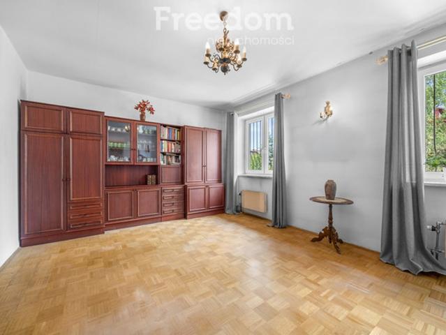 Dom na sprzedaż w Piaseczno, Mazowieckie