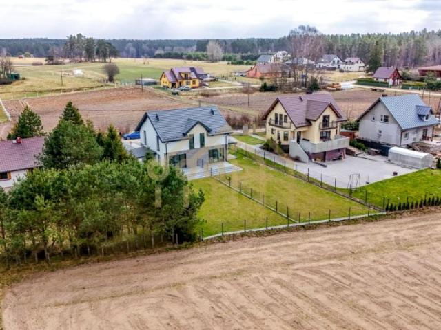 Dom na sprzedaż w Leśniewo, Pomorskie