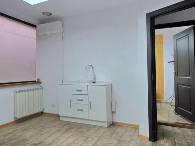 Casă închirieri în Romani