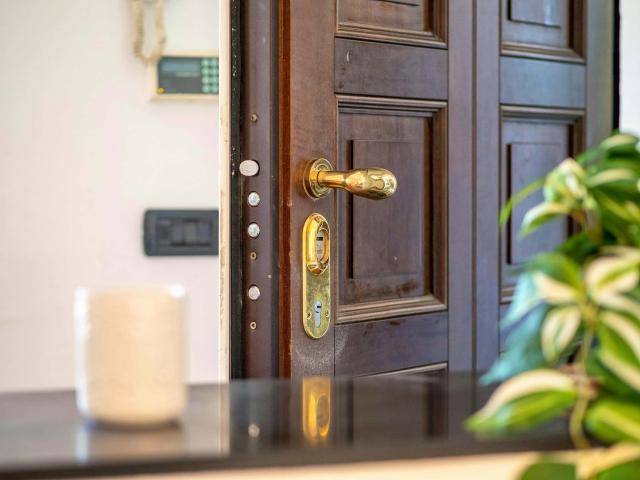 Appartamento in affitto a Municipio 9, Milano