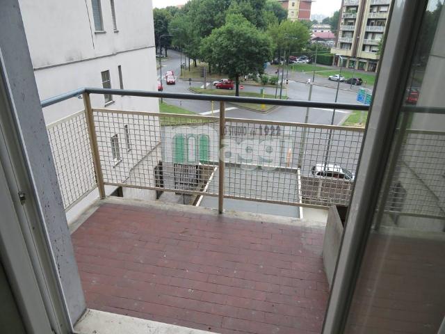 Appartamento in affitto a Municipio 7, Milano