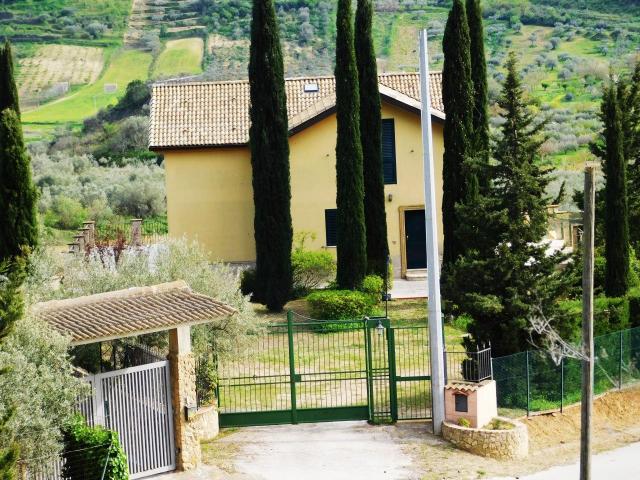 Casa in vendita a Piazza, Sicilia