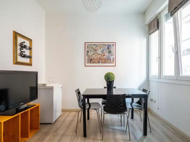 Appartamento in affitto a Santo Stefano, Bologna