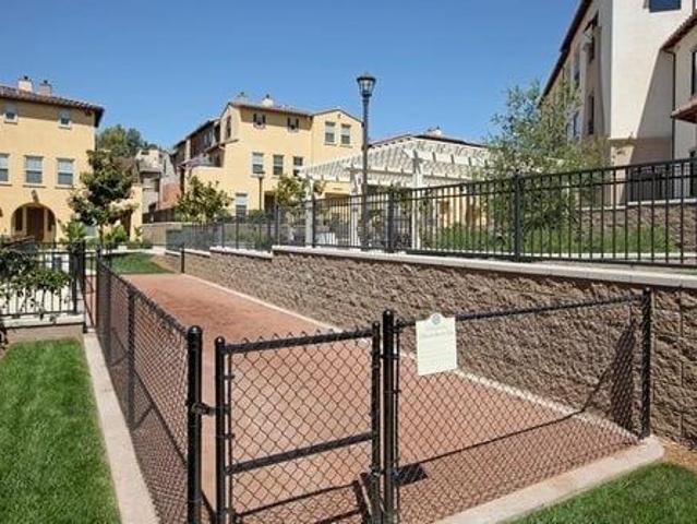 Apartment for rent in Oceanside, California