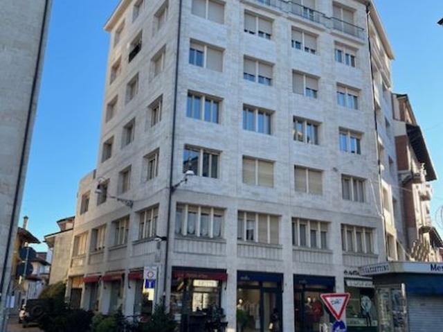 Ufficio in affitto a Reana Del Roiale, Friuli-Venezia Giulia