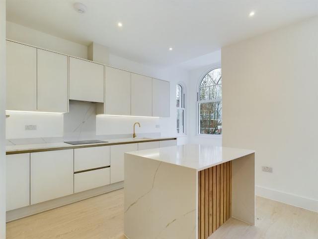 House for rent in Belvedere, Greater London
