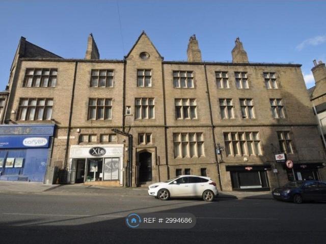 Studio for rent in West Yorkshire