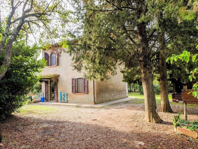 Casa in vendita a Volterra, Toscana