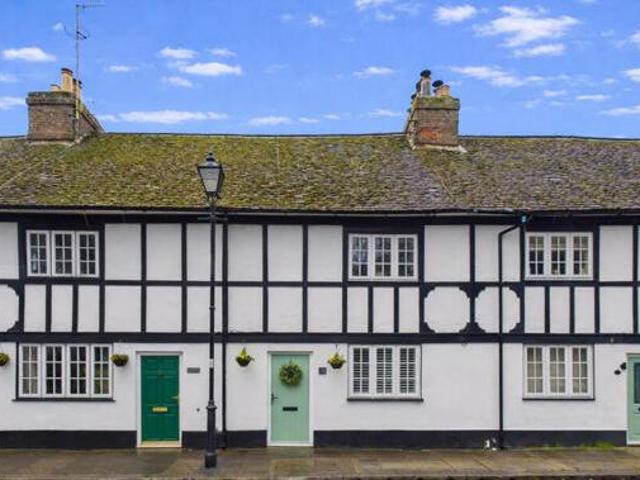 House for sale in Pouchen End, Hertfordshire