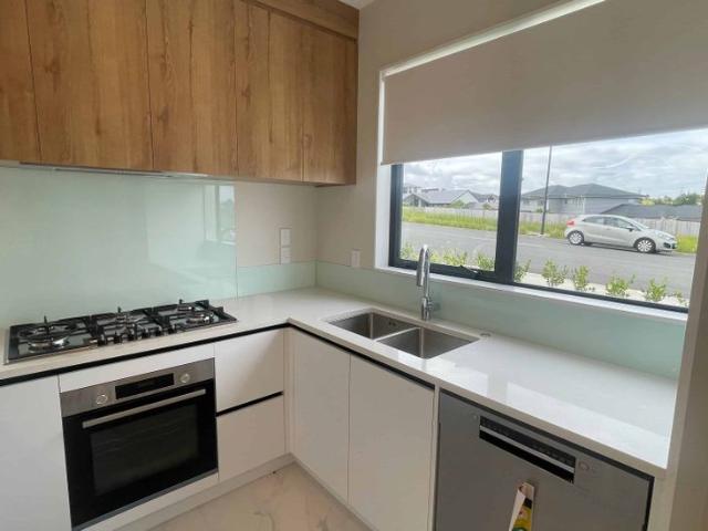 Townhouse for rent in Awhitu, Oroua County