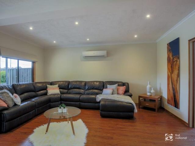 House for rent in Eagle Point, Victoria