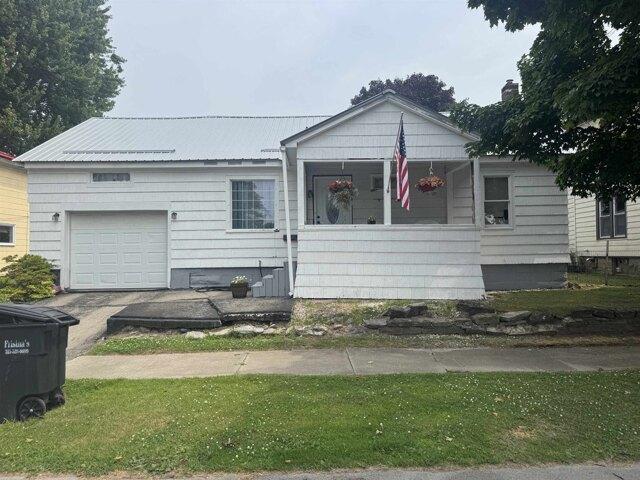 House for sale in Ogdensburg