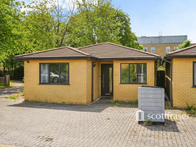House for rent in The Slade, Oxfordshire