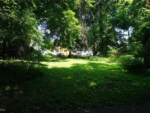 Land for sale in Akron Land for sale in Akron