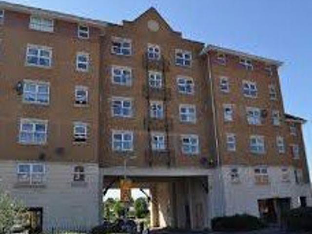 Apartment for rent in Slough