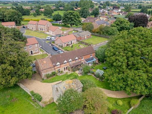 House for sale in Thirsk, North Yorkshire