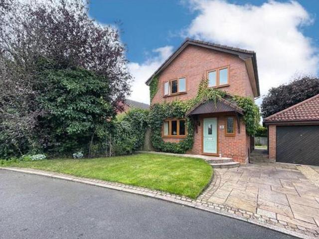 House for sale in Knutsford