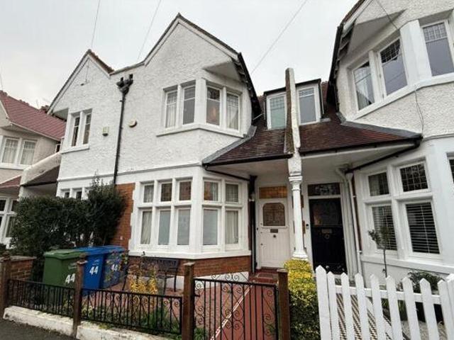 House for sale in Lyons, Greater London