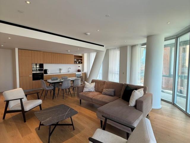House for rent in Nine Elms, Greater London