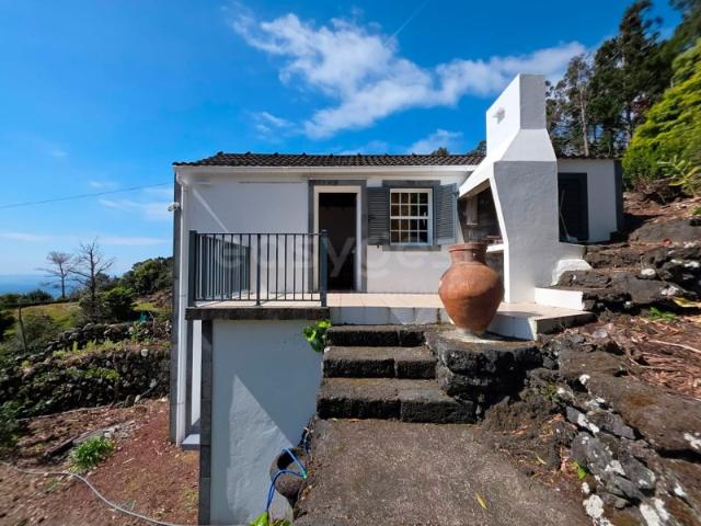 Casa venda em Açores, Madalena