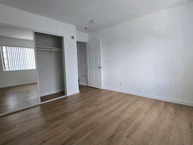 Apartment for rent in Canoga Park, California