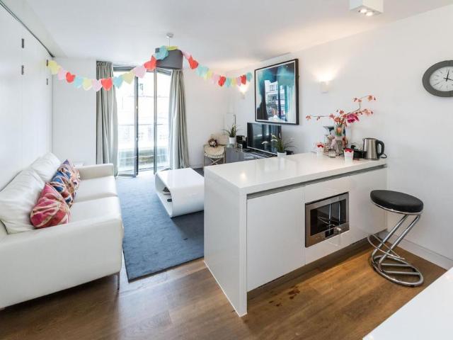 Apartment for rent in Marylebone, Greater London