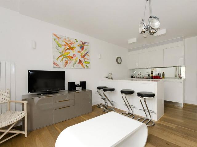 Apartment for rent in Marylebone, Greater London