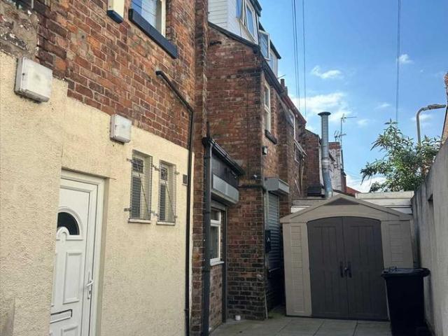 Apartment for rent in Calderstones, Isle Of Man