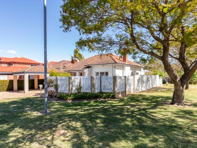 House for sale in Inglewood, City of Stirling