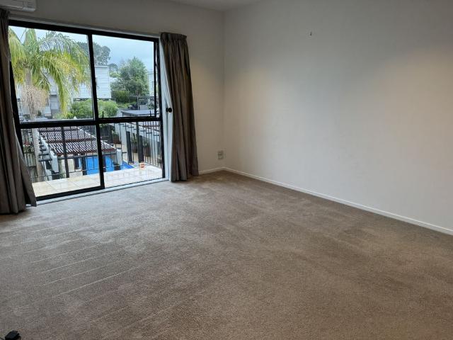 Apartment for rent in Balmoral, Oroua County