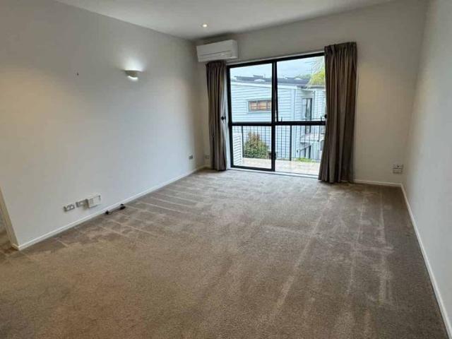 Apartment for rent in Balmoral, Oroua County