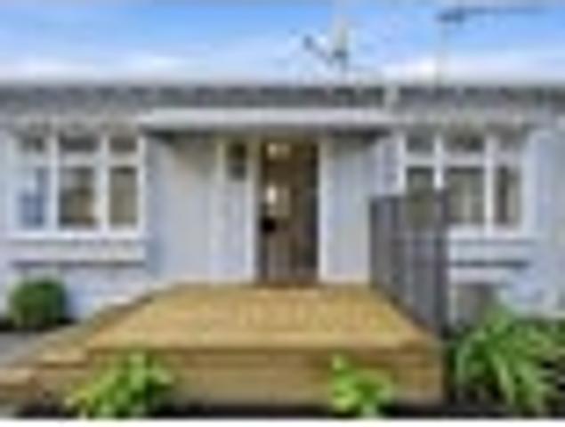 House for sale in Heathcote, Canterbury