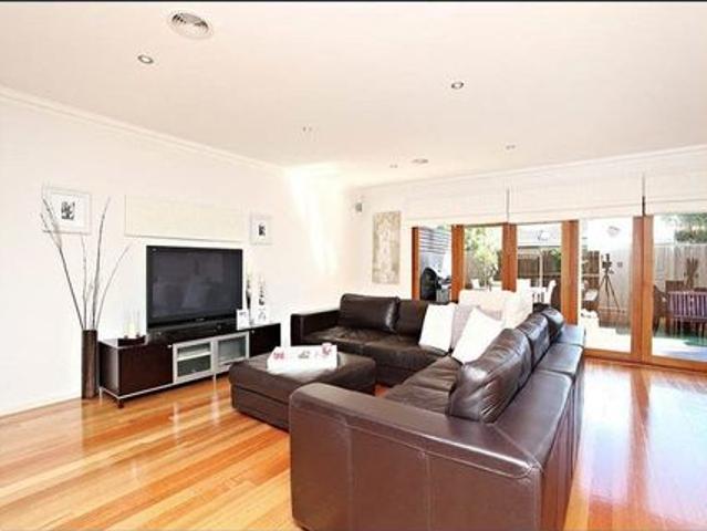 Townhouse for rent in Camerons Creek, Victoria