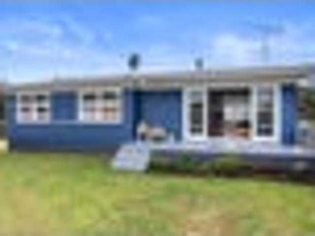 House for sale in Awhitu, Oroua County