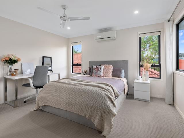 Townhouse for sale in Varsity Lakes, Gold Coast City
