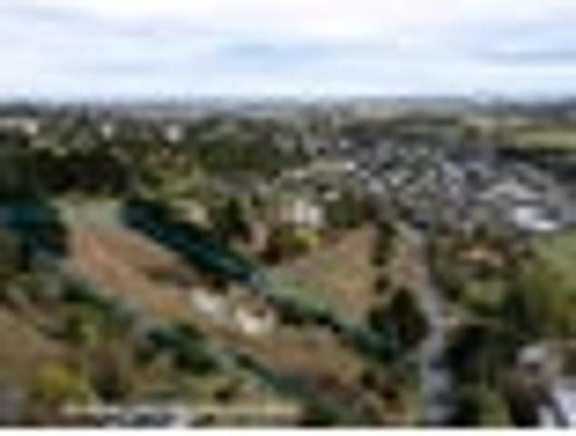 Land for sale in Cracroft, Canterbury