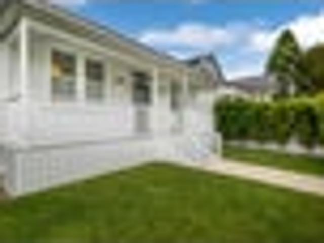 House for sale in Ponsonby, Oroua County